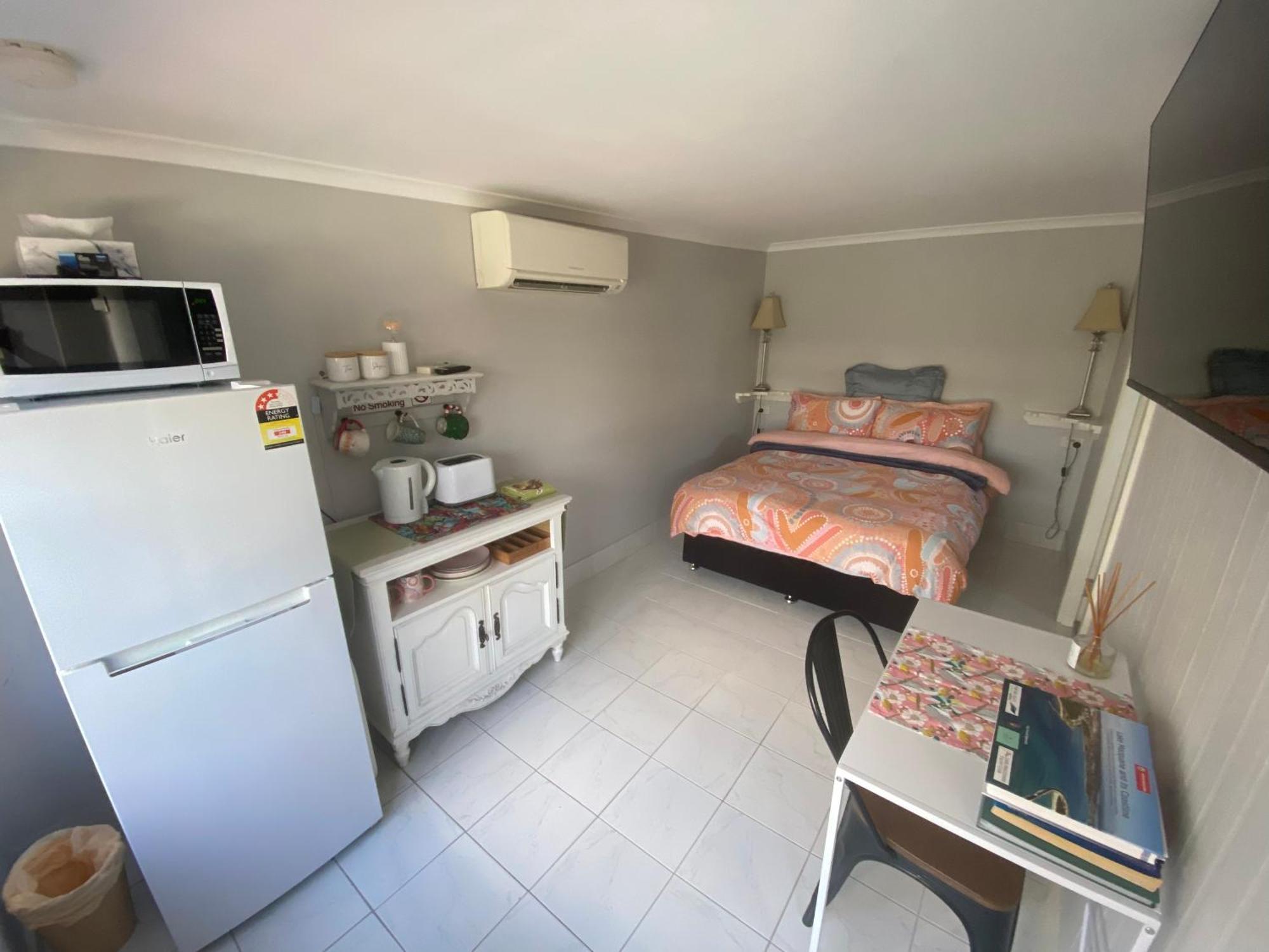 Churchill'S B&B Twin Spa Getaway Studio Swansea Esterno foto